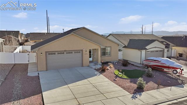 2218 Cliffmoor Lane, Pueblo, CO 81008