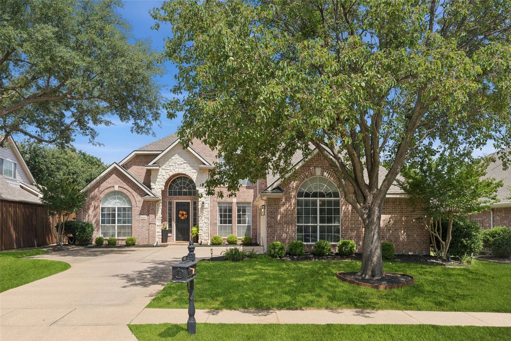 3604 Gallop Court, Flower Mound, TX 75028