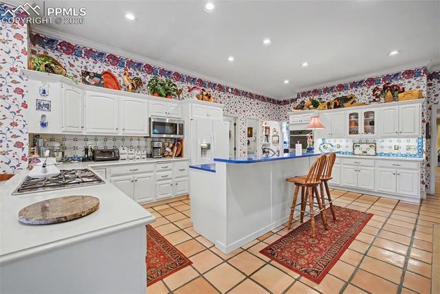 740 S Bear Paw Lane, Colorado Springs, CO 80906
