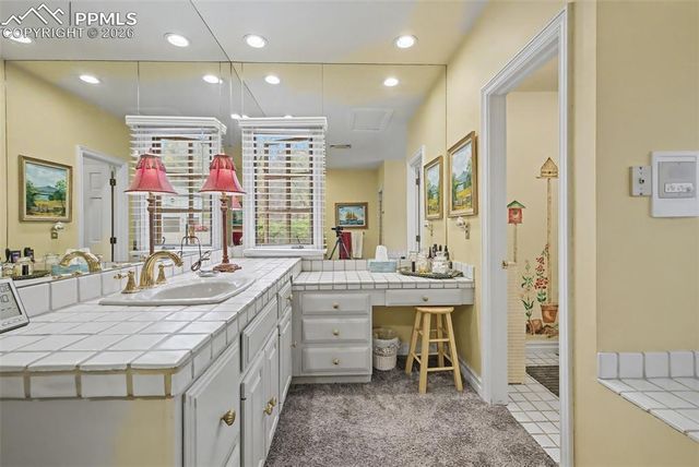 740 S Bear Paw Lane, Colorado Springs, CO 80906