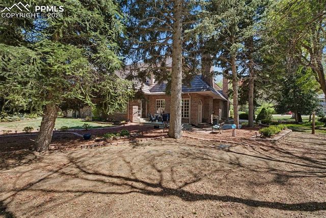 740 S Bear Paw Lane, Colorado Springs, CO 80906