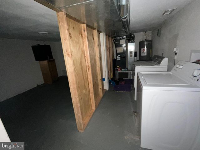 1723 E 25TH ST, Baltimore, MD 21213
