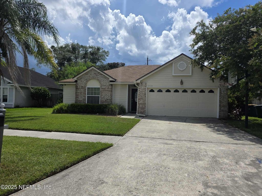 2338 COMPANION Circle W, Jacksonville, FL 32224