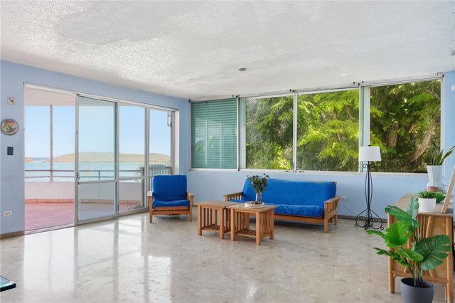 Casa Barco CALLE MAR BELLA, Vega Baja, PR 00693