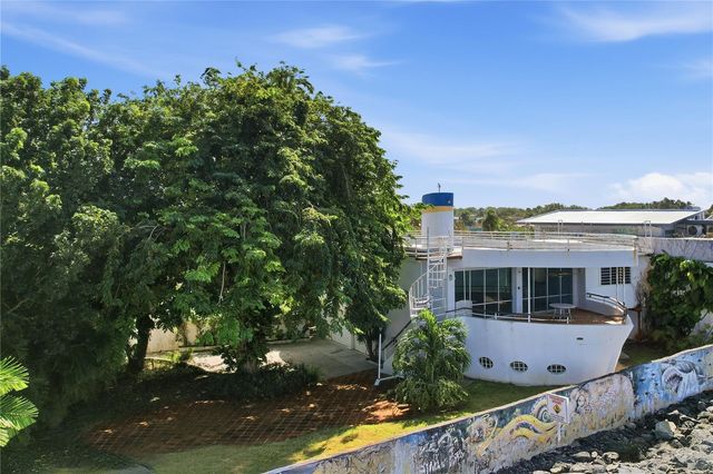 Casa Barco CALLE MAR BELLA, Vega Baja, PR 00693