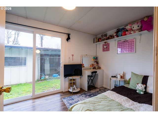 3553 LINDA St, Woodburn, OR 97071