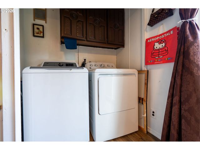 3553 LINDA St, Woodburn, OR 97071