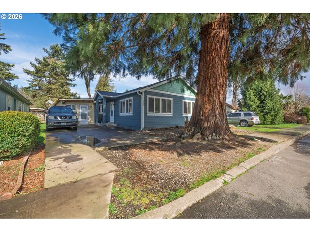 3553 LINDA St, Woodburn, OR 97071