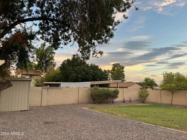 1002 S ROOSEVELT Street, Tempe, AZ 85281