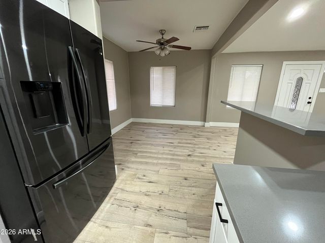 1002 S ROOSEVELT Street, Tempe, AZ 85281