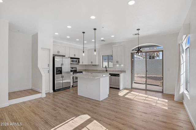 280 S EVERGREEN Road 1368, Tempe, AZ 85288