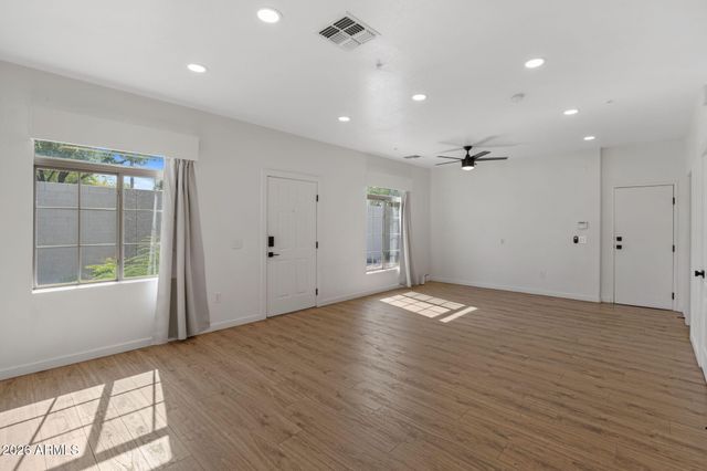 280 S EVERGREEN Road 1368, Tempe, AZ 85288