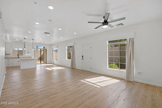 280 S EVERGREEN Road 1368, Tempe, AZ 85288