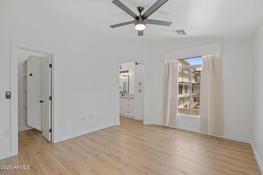 Image 25 of property listing at 280 S EVERGREEN Road 1368, Tempe, AZ 85288