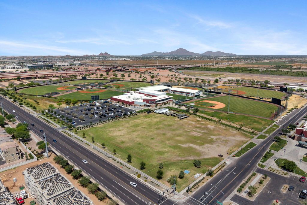 Image 39 of property listing at 280 S EVERGREEN Road 1368, Tempe, AZ 85288