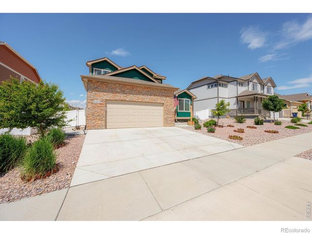 2584 Grizzly Place, Johnstown, CO 80534