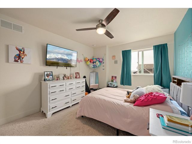 2584 Grizzly Place, Johnstown, CO 80534