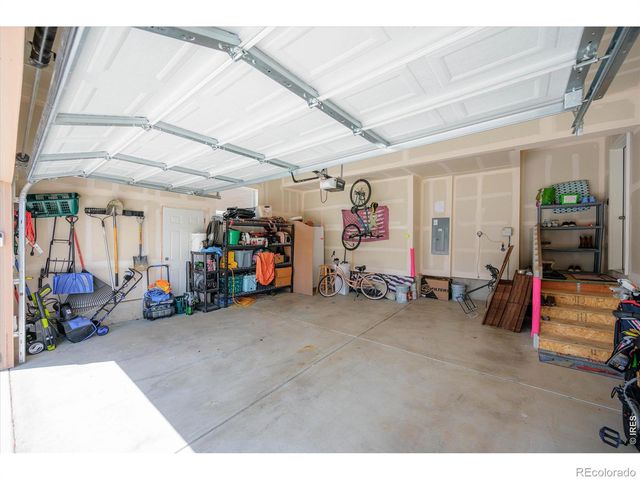 2584 Grizzly Place, Johnstown, CO 80534