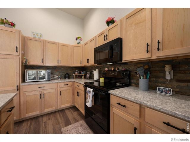 2584 Grizzly Place, Johnstown, CO 80534