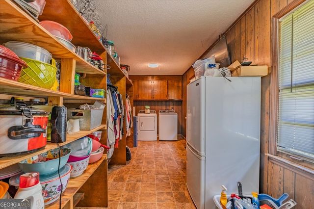 18 Hillside Drive, Rockmart, GA 30153