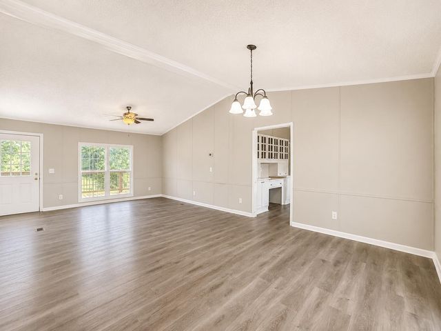 520 Hurtt Road, Chickamauga, GA 30707