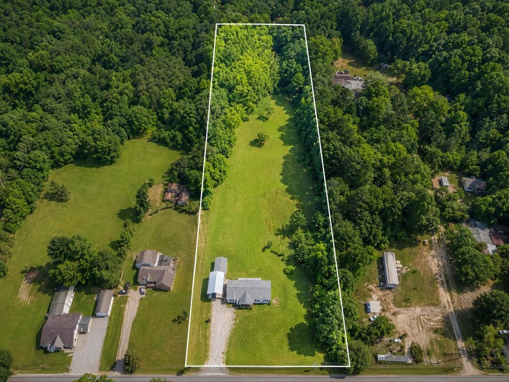 520 Hurtt Road, Chickamauga, GA 30707