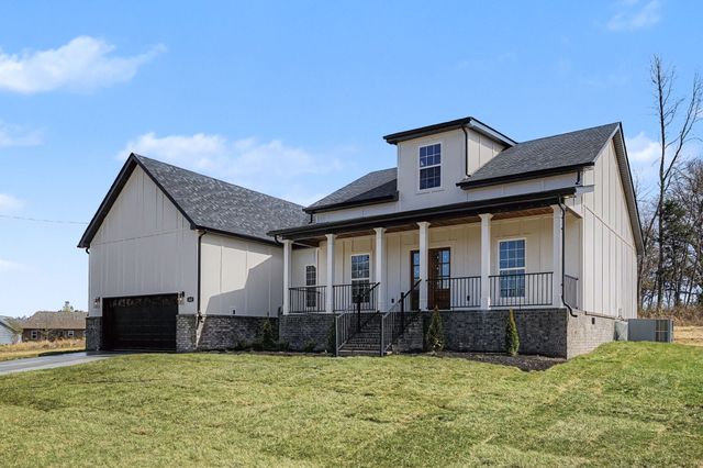 302 Cornerstone Dr, Shelbyville, TN 37160