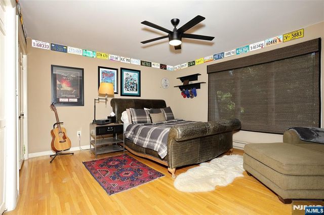 252 Bayberry Lane, Franklin Lakes, NJ 07417