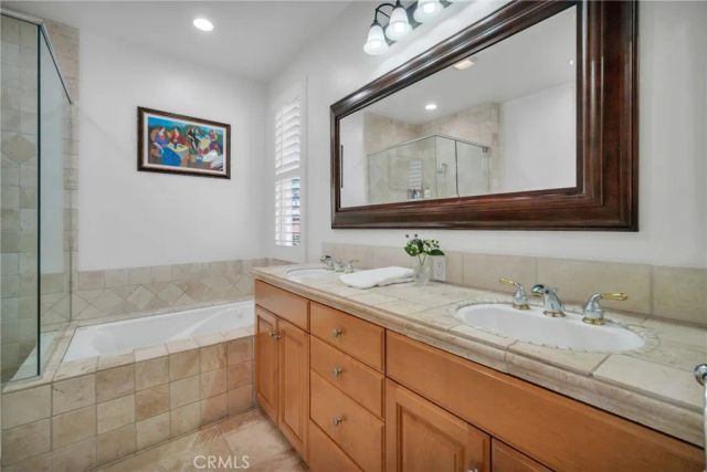2213 Gates Avenue A, Redondo Beach, CA 90278
