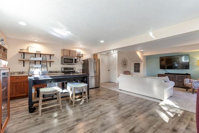 5401 W Lakeridge Road, Lakewood, CO 80227