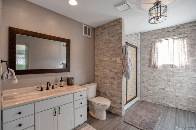 5401 W Lakeridge Road, Lakewood, CO 80227