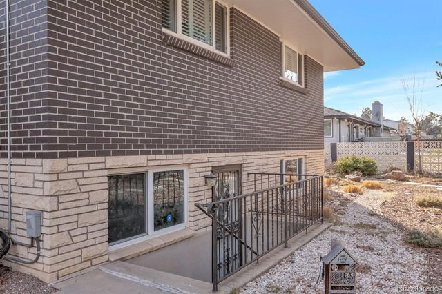 5401 W Lakeridge Road, Lakewood, CO 80227