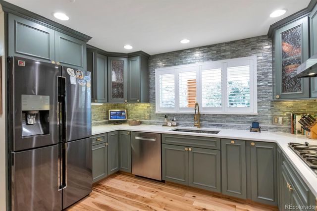 5401 W Lakeridge Road, Lakewood, CO 80227