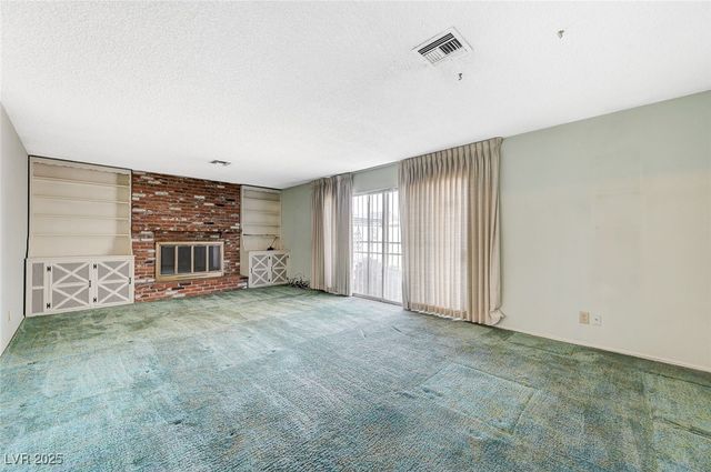 1813 Bracken Avenue, Las Vegas, NV 89104