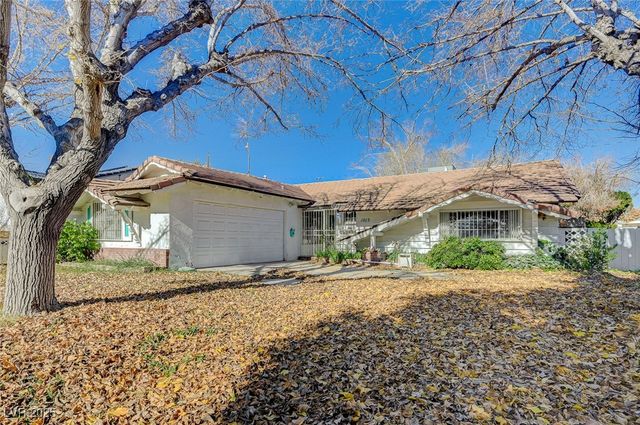 1813 Bracken Avenue, Las Vegas, NV 89104