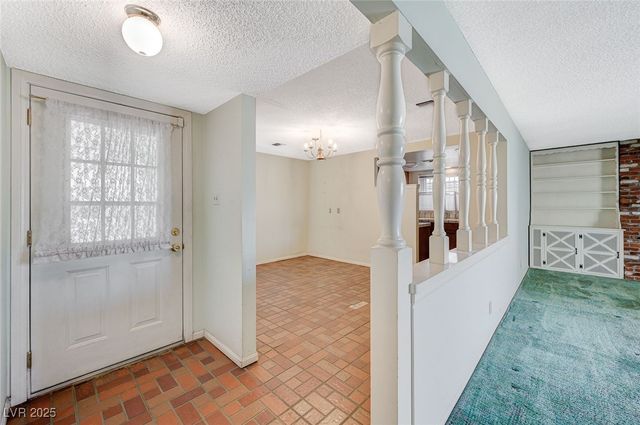 1813 Bracken Avenue, Las Vegas, NV 89104