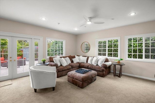 1745 Virginia Avenue, Redwood City, CA 94061