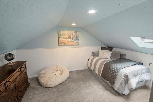 1745 Virginia Avenue, Redwood City, CA 94061
