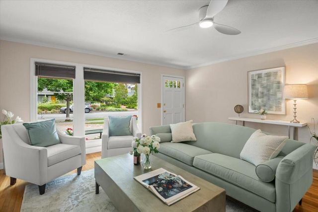 1745 Virginia Avenue, Redwood City, CA 94061