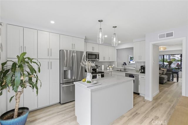 24506 Copper Cliff Court 62, Lake Forest, CA 92630