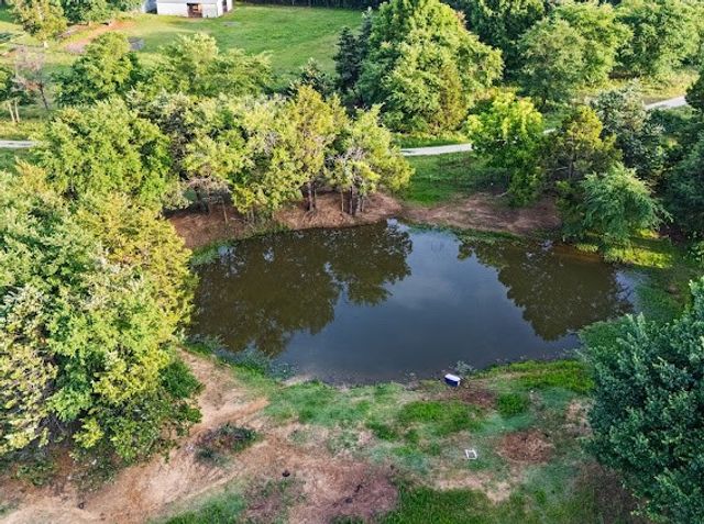 2151 County Road 113, Whitesboro, TX 76273