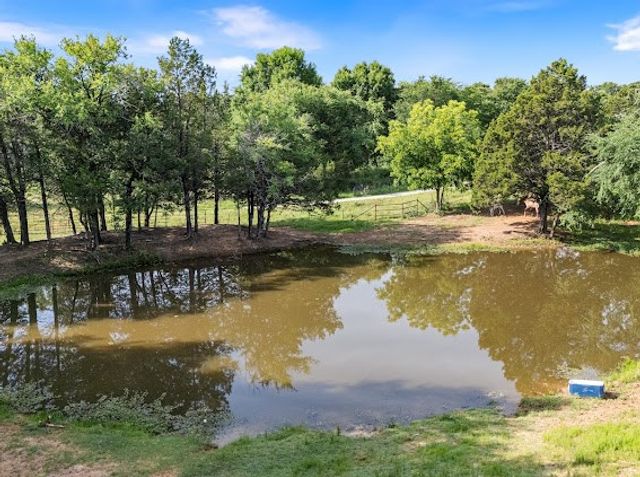 2151 County Road 113, Whitesboro, TX 76273