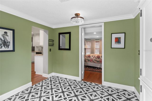 1421 E HANNA AVENUE, Tampa, FL 33604