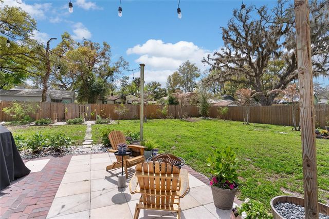 1421 E HANNA AVENUE, Tampa, FL 33604