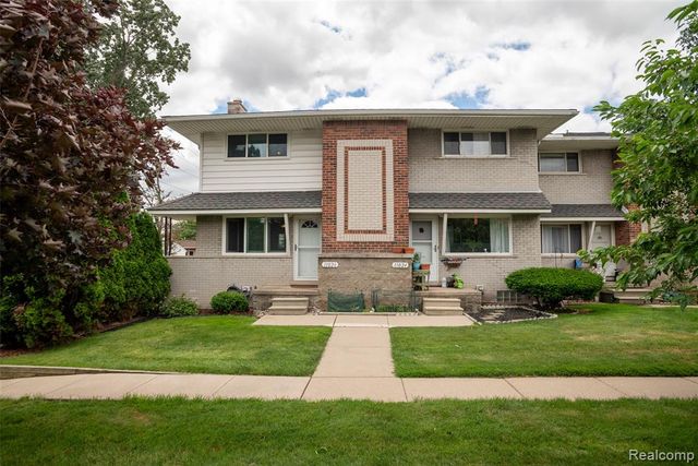 11026 Middlebelt Road, Livonia, MI 48150
