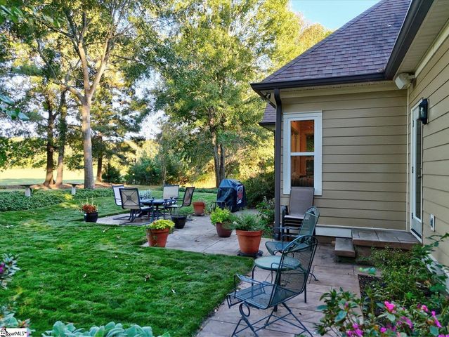 232 Arsenal Drive, Ninety Six, SC 29666