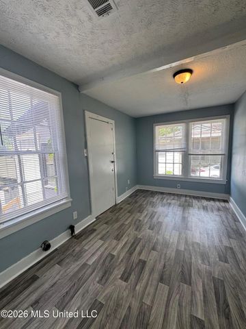 4833 Churchill Drive, Jackson, MS 39206