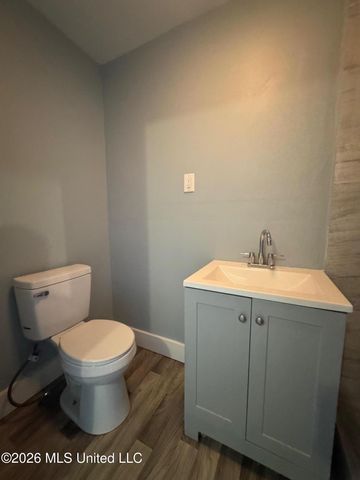 4833 Churchill Drive, Jackson, MS 39206