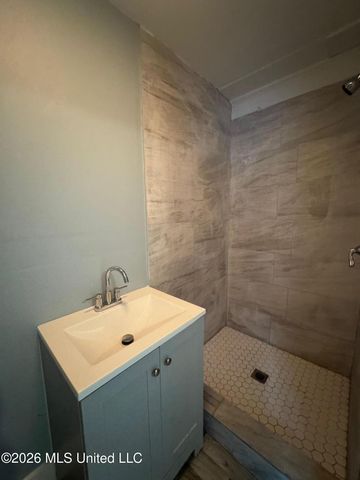 4833 Churchill Drive, Jackson, MS 39206