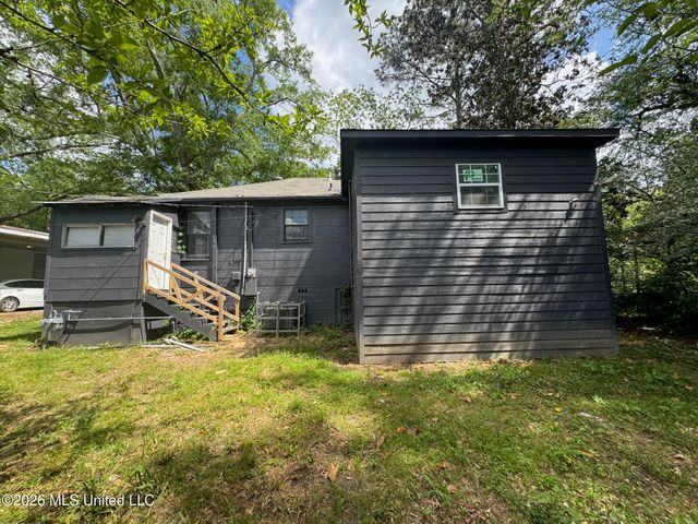 4833 Churchill Drive, Jackson, MS 39206
